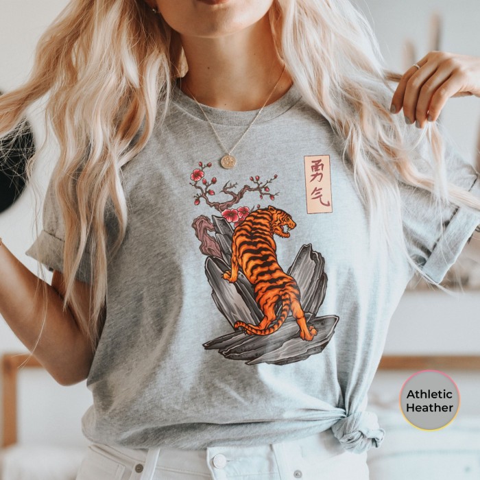 Japanese Style Shirt, Tattoo Tiger Unisex Shirt, Aesthetic Shirt, Tattoo Style