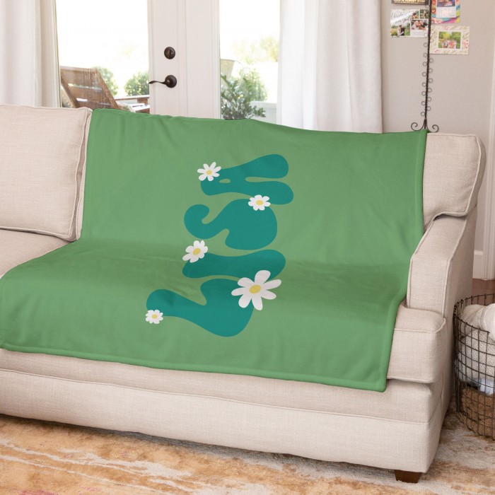 Retro Style Custom Name Blanket, Groovy 70 s Design, Personalized Name Blanket, Baby Shower Gift, Christmas Gift, Gift For Mom, Gift For Dad