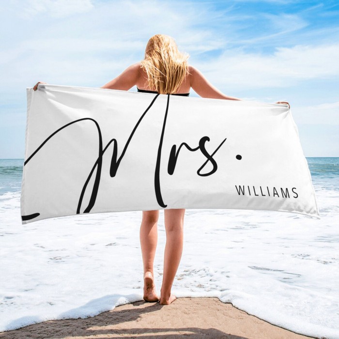 Personalized Mr. and Mrs. Bath Towels, Custom  Beach Towel, Newlywed Gift, Groom Gift, Honeymoon, Bachelorette Trip, Bridal Shower Gift