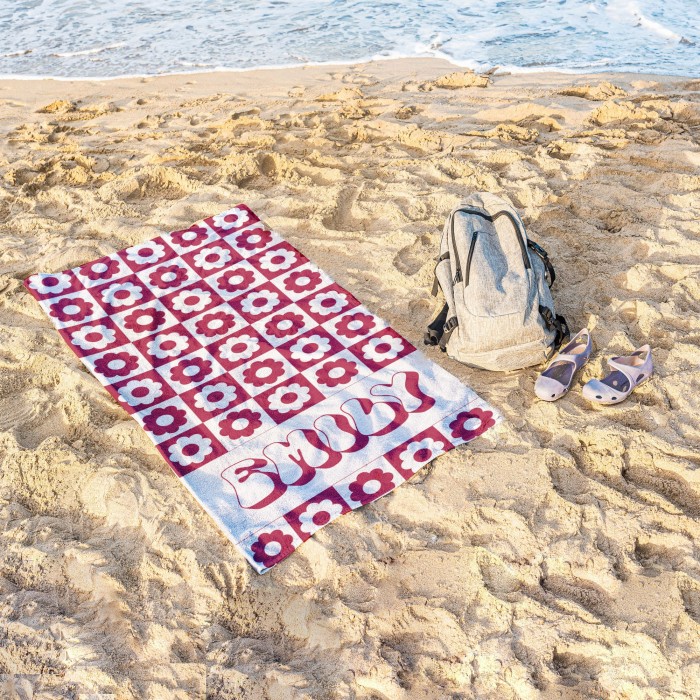 Personalized Vintage Floral 70 s Design, Retro Style Custom Name Beach Towel, Personalized Pool Towel, Vacation Birthday Gift, Bachelorette Party Favors