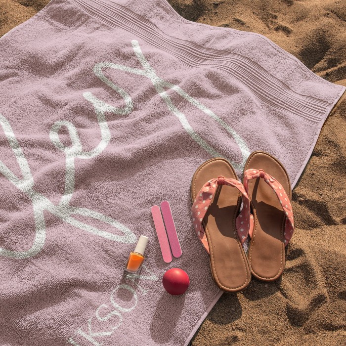 Personalized Name Pool Bath Towel, Wifey Hubby Custom Beach Towel,  Custom Wedding Proposal Gift, Present For Couples